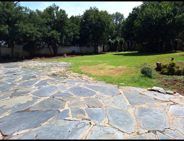 4 BEDROOM HOUSE FOR SALE IN EMMARENTIA